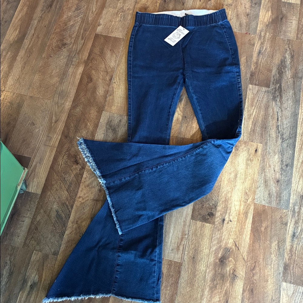 Chic Blue Flared Jeggings for Women - Picture 2 of 3